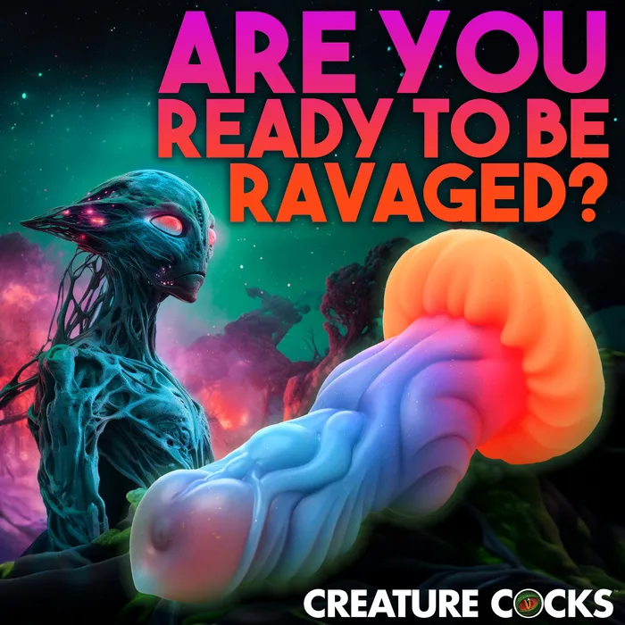 Alien Invader GlowInTheDark Silicone Dildo Creature Cocks Dildos