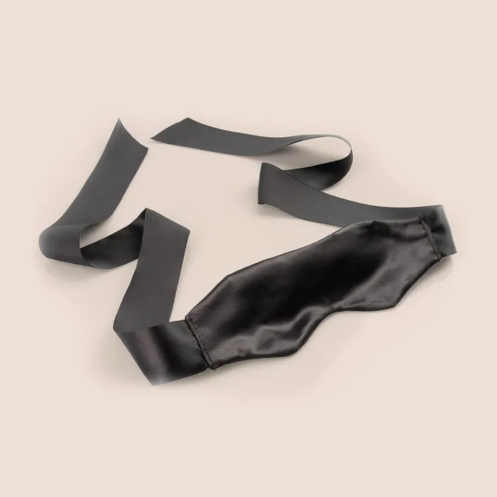 Pipedream Products Couples Fetish Fantasy Satin Blindfold limited edition love mask Pipedream Products Couples Fetish Fantasy Satin Blindfold limited edition love mask